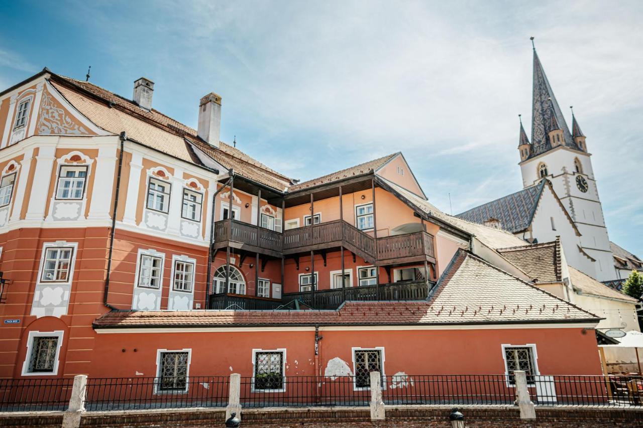 Hotel Casa Luxemburg Sibiu Exterior foto